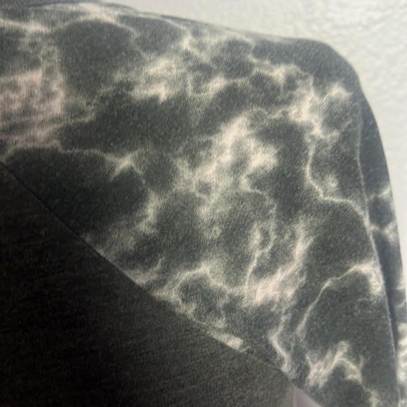 Dark Gray Tee - Picture 5 of 6